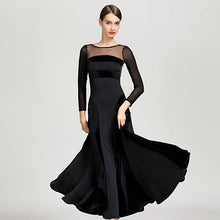 Load image into Gallery viewer, Latin Dance Outfit in Black
