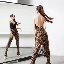 Load image into Gallery viewer, Pretty Little Things