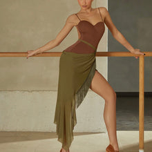 Load image into Gallery viewer, Oyeme Skirt
